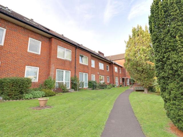 House for sale in Spring Vale, Hampshire