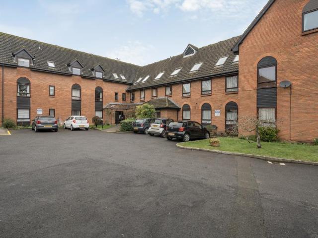Flat for sale in Enborne, West Berkshire