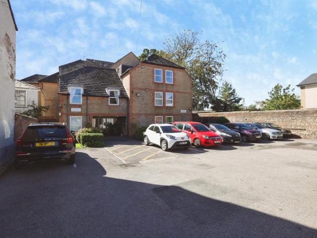 House for sale in Salisbury, Wiltshire