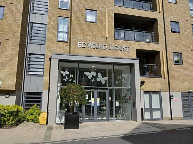 House for sale in Hertford, Colliers End