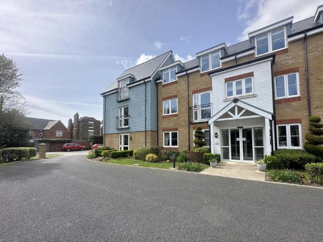 House for sale in Middle Deal, Dover