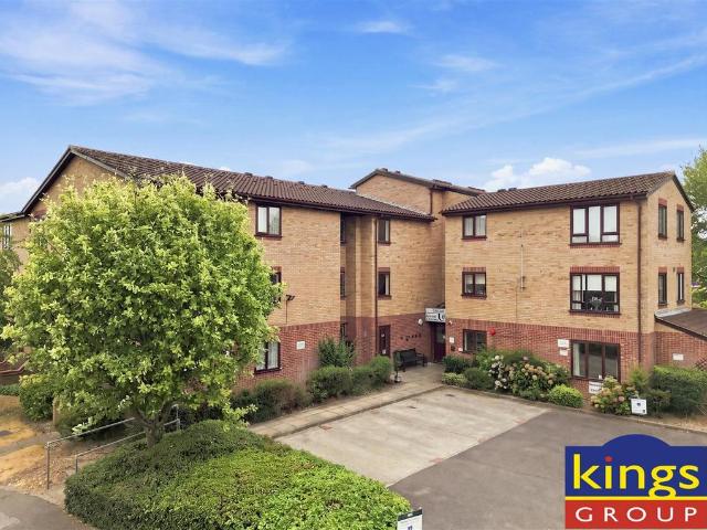 House for sale in Edmonton, Greater London