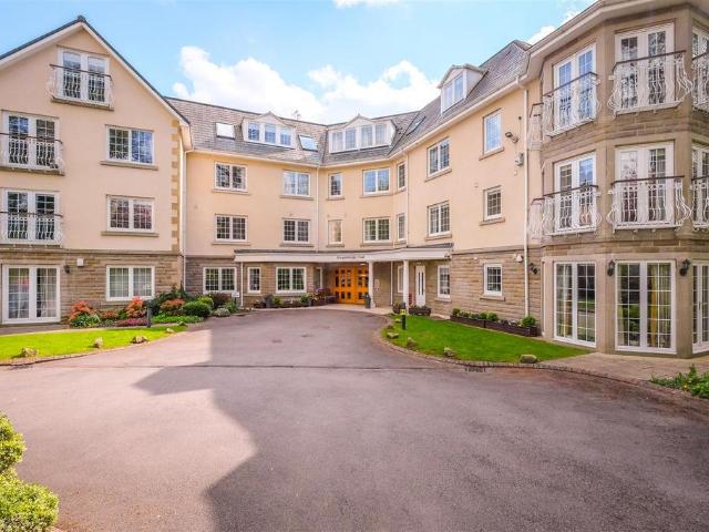 House for sale in Bonegate, Calderdale