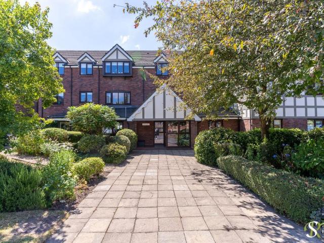 House for sale in Knutsford