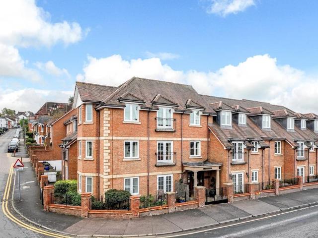 House for sale in Pouchen End, Hertfordshire