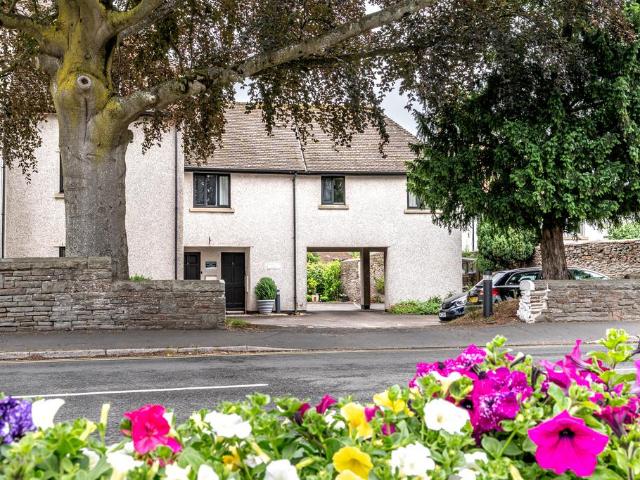 House for sale in Frenchay, South Gloucestershire