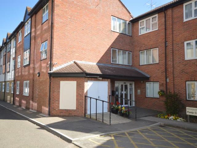 House for sale in Moulsham, Chelmsford