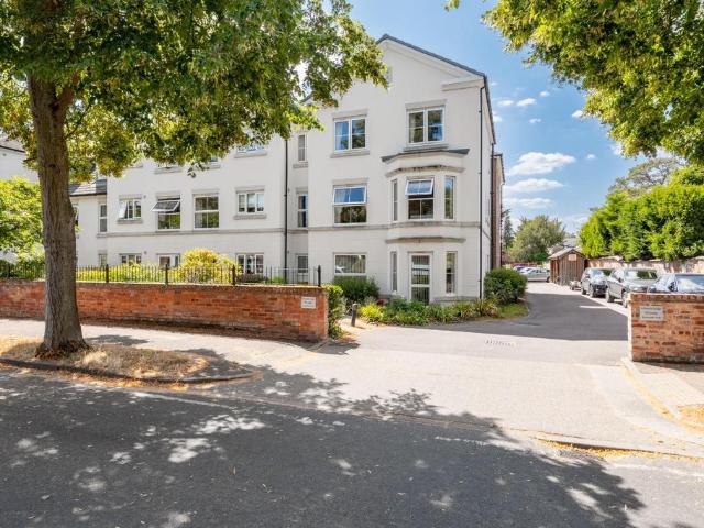 House for sale in Lillington, Green Close