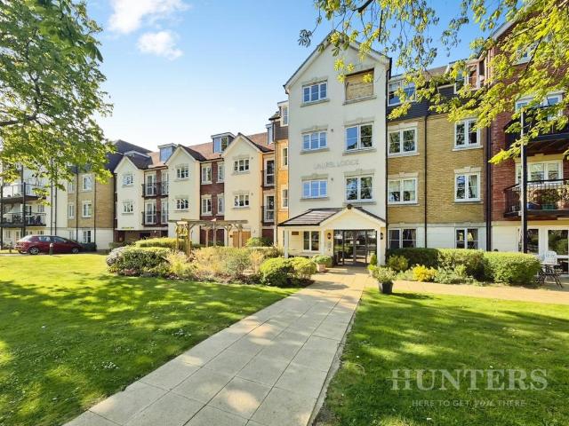 House for sale in The Wrythe, Greater London