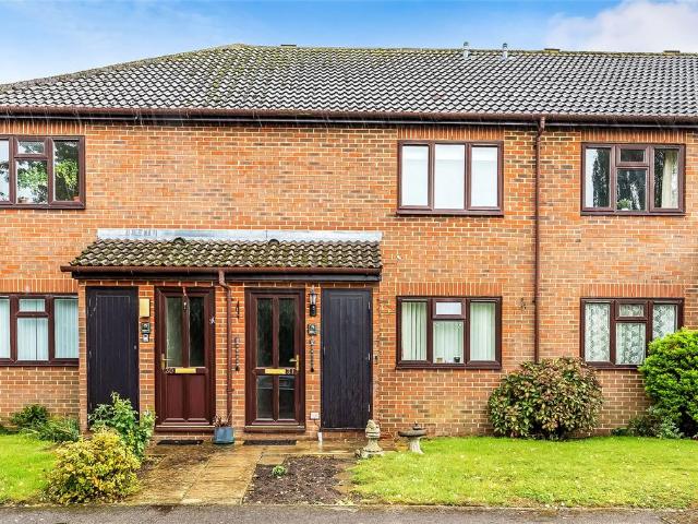 House for sale in Pachesham Park, Surrey