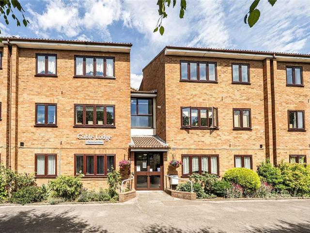House for sale in West Wickham, Greater London