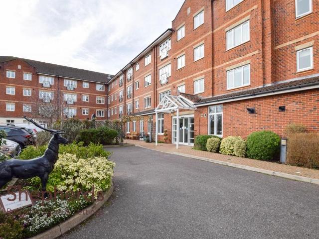 House for sale in Broxbourne, Hertfordshire
