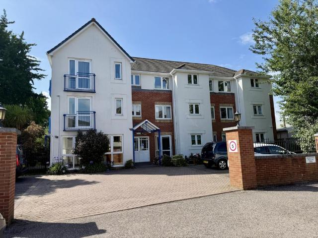 House for sale in Watergate, Devon