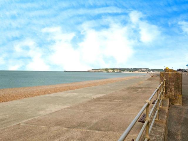 House for sale in Seaford, Iford