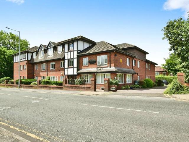House for sale in Hazel Grove, Greater Manchester