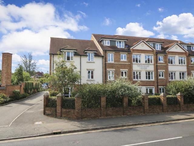 House for sale in Rushden