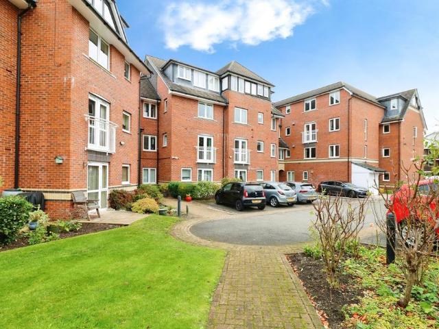 House for sale in Trafford Park, Greater Manchester