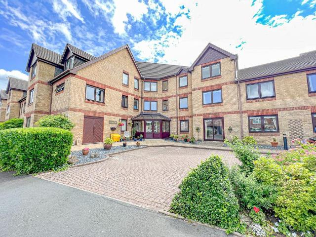 House for sale in Streetly, West Midlands