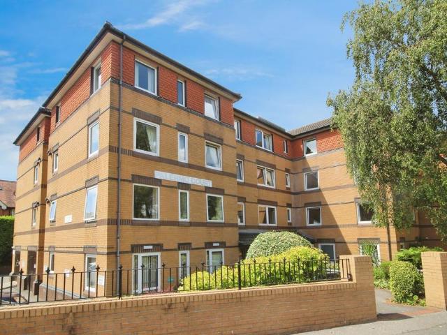 House for sale in West Cliff, Bournemouth
