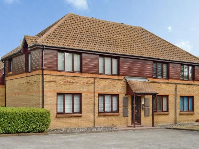 House for sale in Vange, Essex