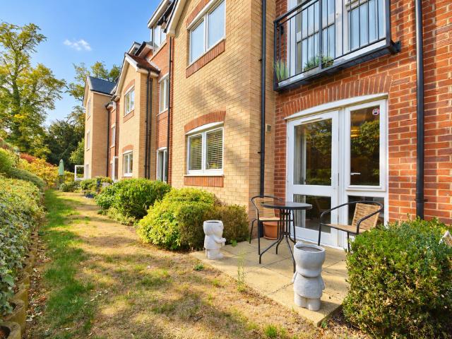 House for sale in Berrick Salome, Oxfordshire