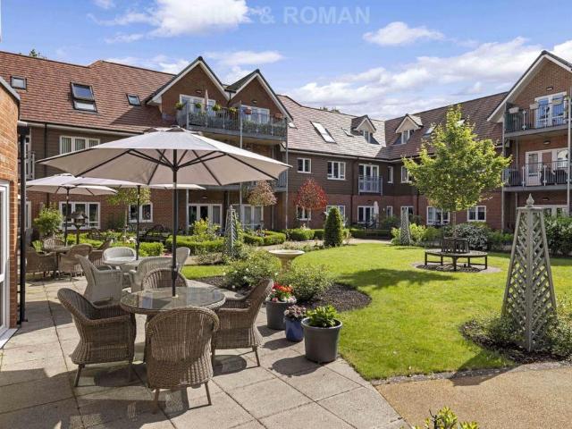 House for sale in Hart, Hampshire