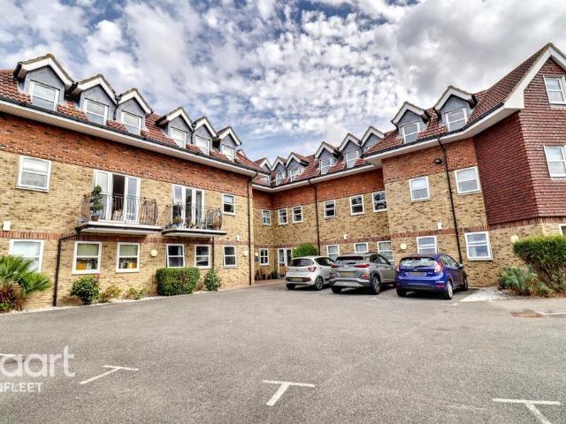 House for sale in South Benfleet, Essex