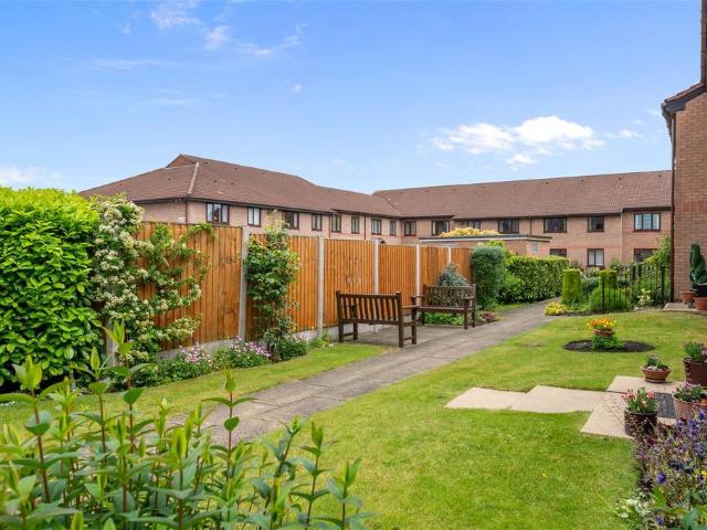 House for sale in Grappenhall, Warrington