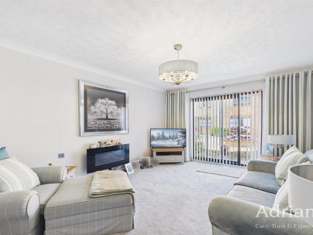 House for sale in Meadgate, Chelmsford