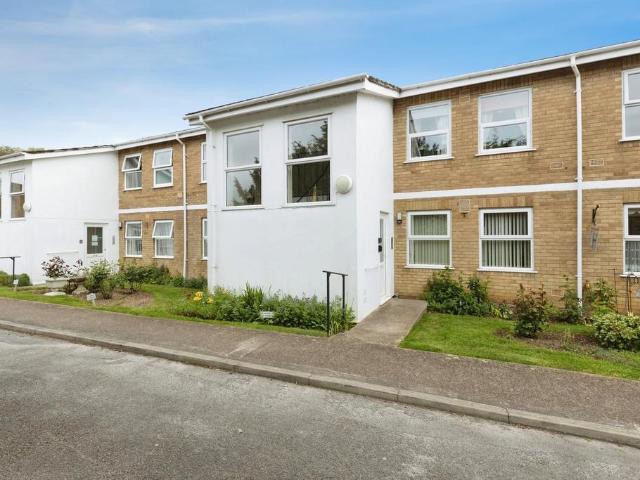 House for sale in Golden Valley, Gloucestershire