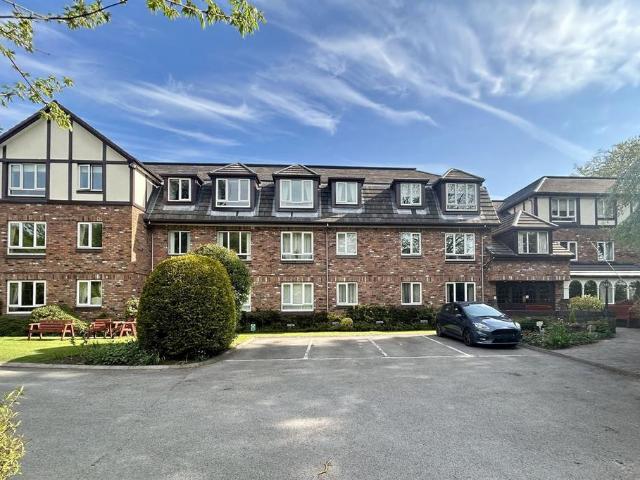 House for sale in Knutsford