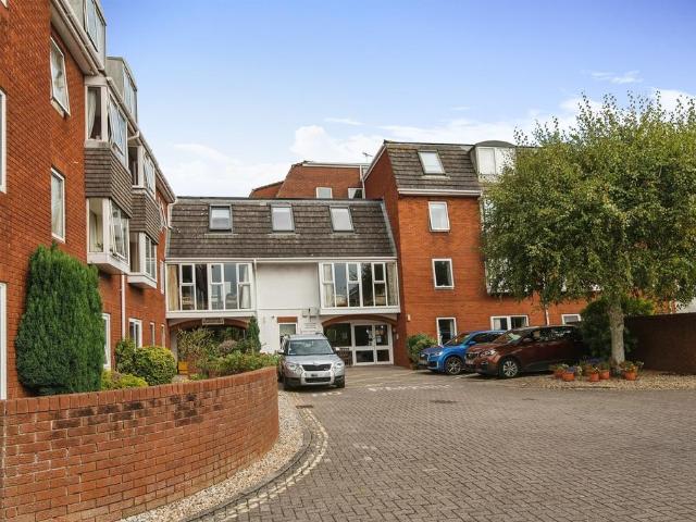 House for sale in Watergate, Devon