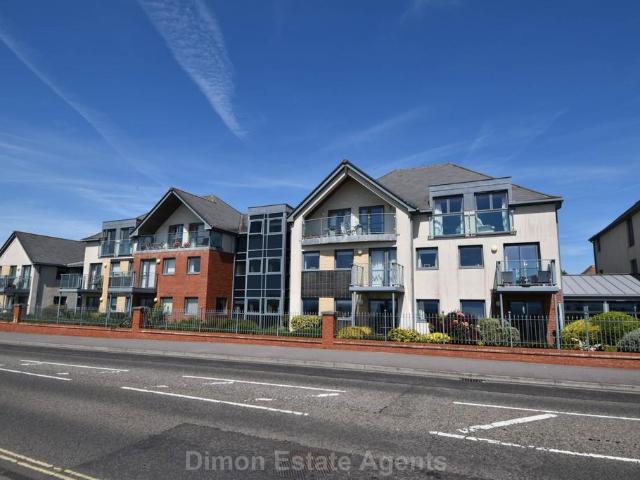 House for sale in Lee-on-the-Solent, Middlecroft