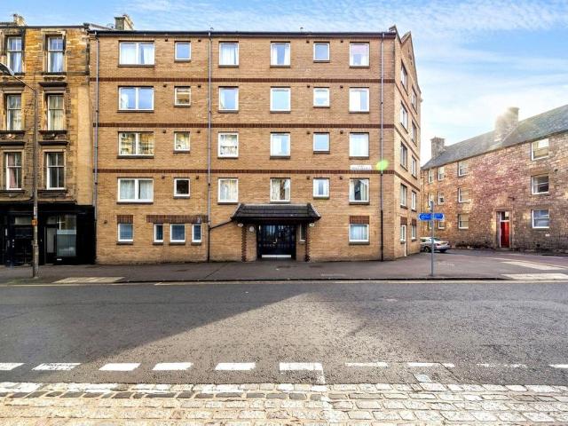 House for sale in St Leonards, City of Edinburgh