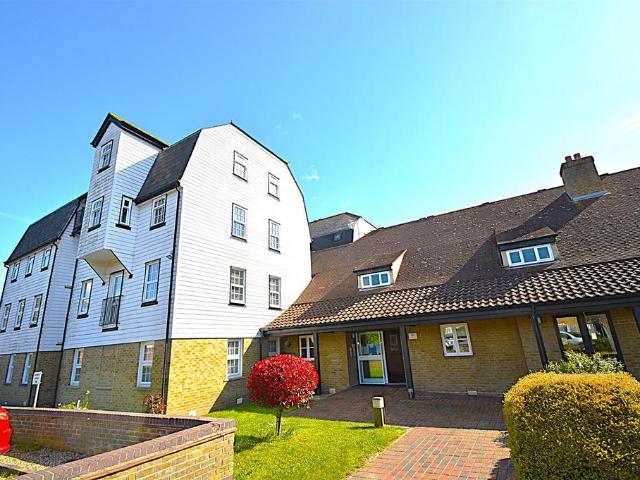 House for sale in Sutton, Barling