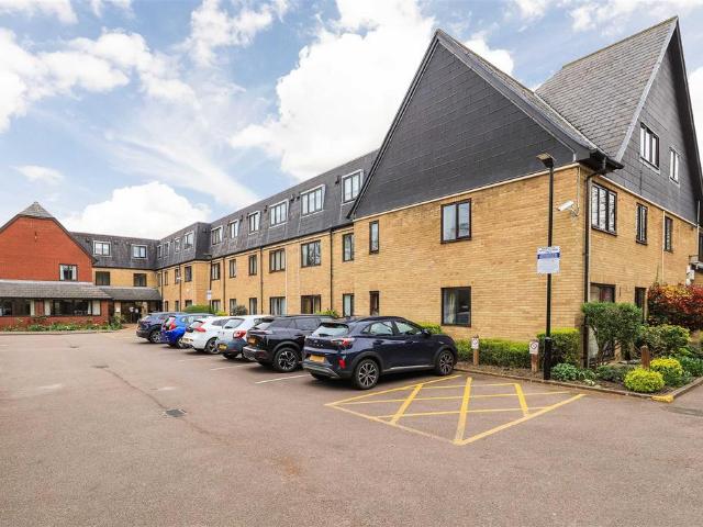 House for sale in Chesterton, Arbury