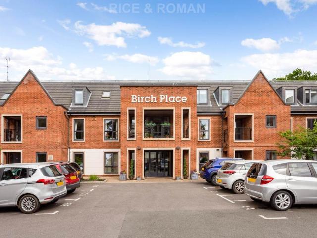 House for sale in Buckler's Park, Crowthorne