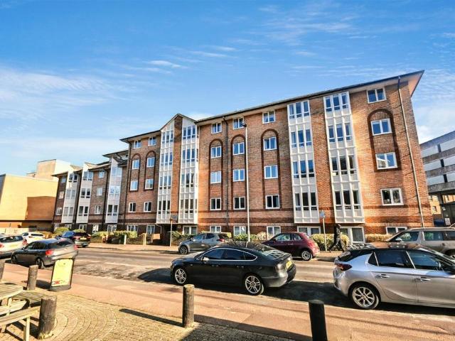 House for sale in Eastbourne, East Sussex