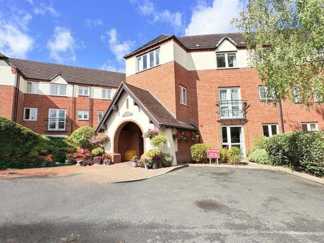 House for sale in Kings Heath, West Midlands