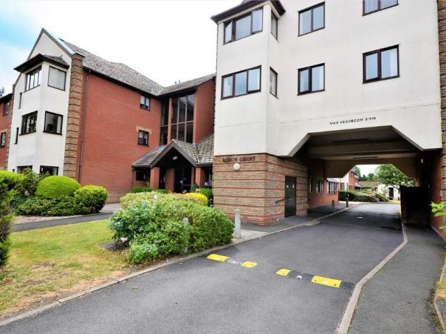 House for sale in Great Burstead, Billericay