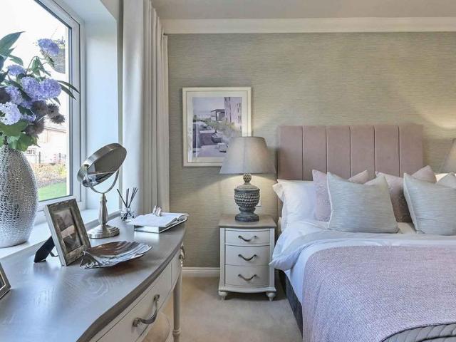 House for sale in Oxted, Hillview