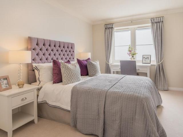 House for sale in London Borough of Croydon, Greater London
