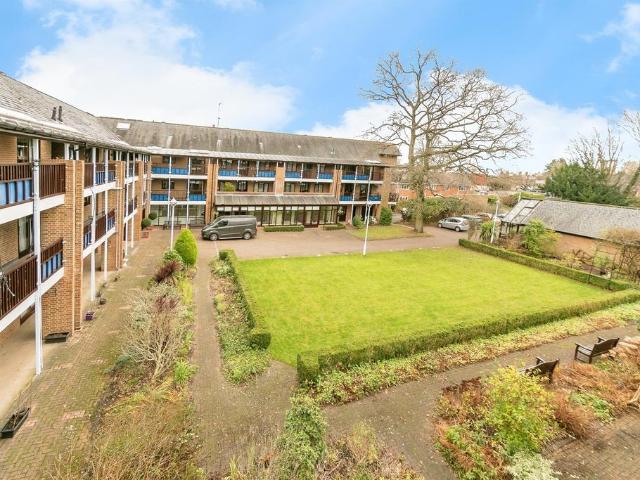 House for sale in Reading