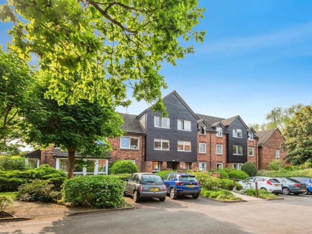 House for sale in Caldecott, Dromore