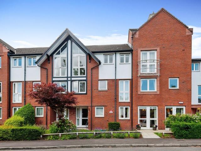 House for sale in Frodsham, Cheshire