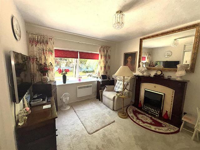 House for sale in Widmore, Greater London