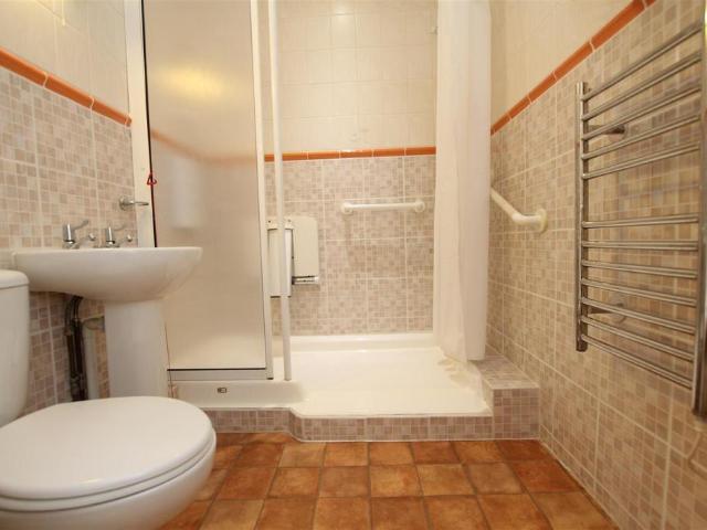 House for sale in Fair Oak and Horton Heath, Helford