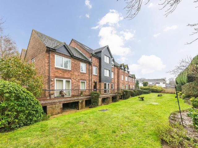 House for sale in Caldecott, Dromore