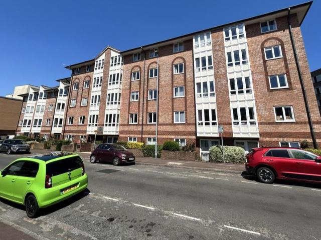 House for sale in Eastbourne, East Sussex