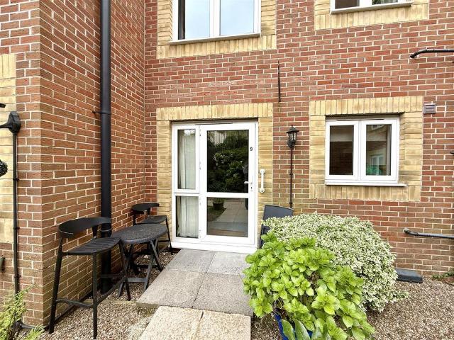 House for sale in Nangreaves, Wales